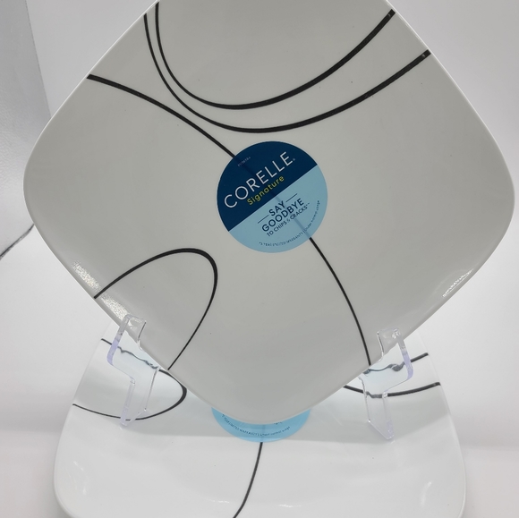 Corelle Simple Lines 2-Pc Square Dinner Plates New - Picture 2 of 6